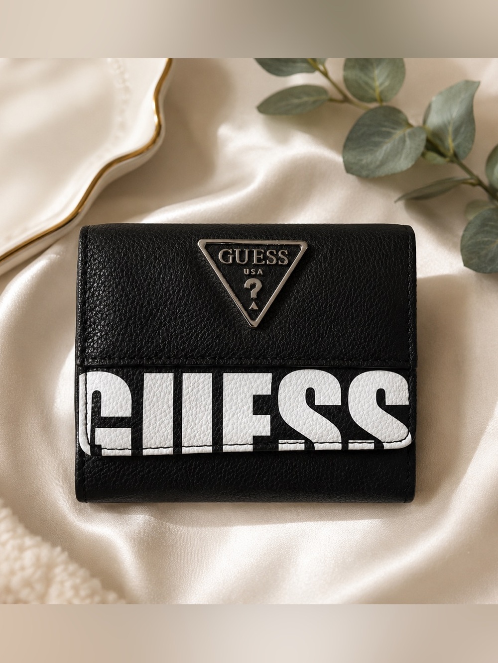 NEW Guess Logo Wallet | Black & White Tri-Fold Wallet | Y2K Style |